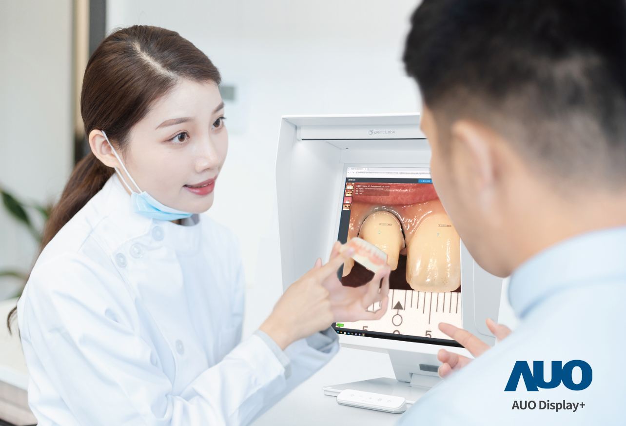 達擎積極投入牙科領域，瞄準牙技所數位轉型趨勢，與成軍滿周年的子公司原色口腔數位，展現智慧牙技整合方案的落地成果，加速推動牙科與假牙製作流程數位化