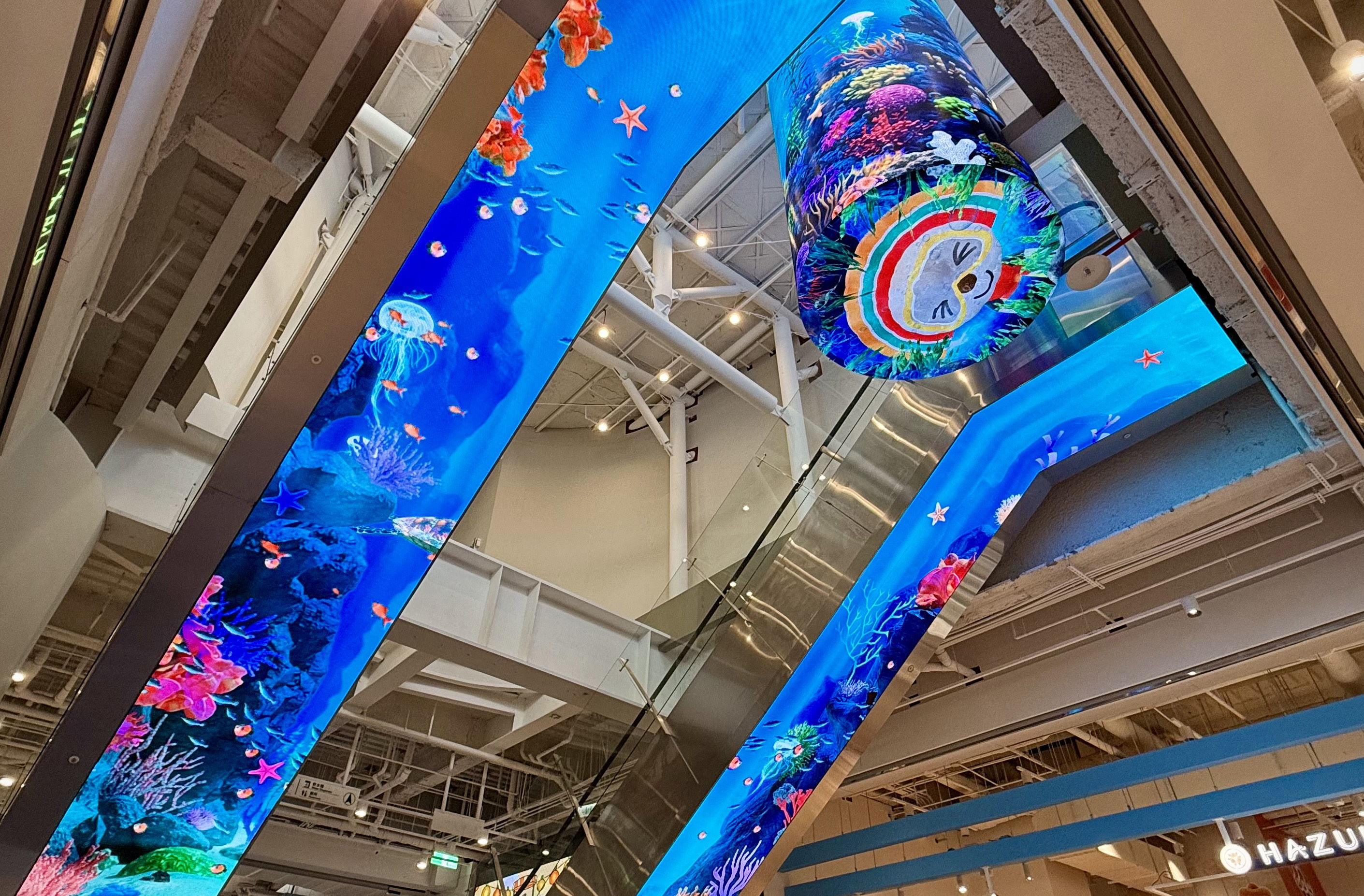 達擎與傑可達整合先進顯示技術與軟硬體應用服務，提供一系列大型LED顯示解決方案，為全新改裝開幕的「清水服務區」佈局嶄新視覺體驗。